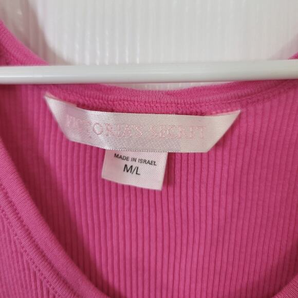 Victoria's Secret Pink Medium Tanktop Bundle of 2 - Picture 4 of 8